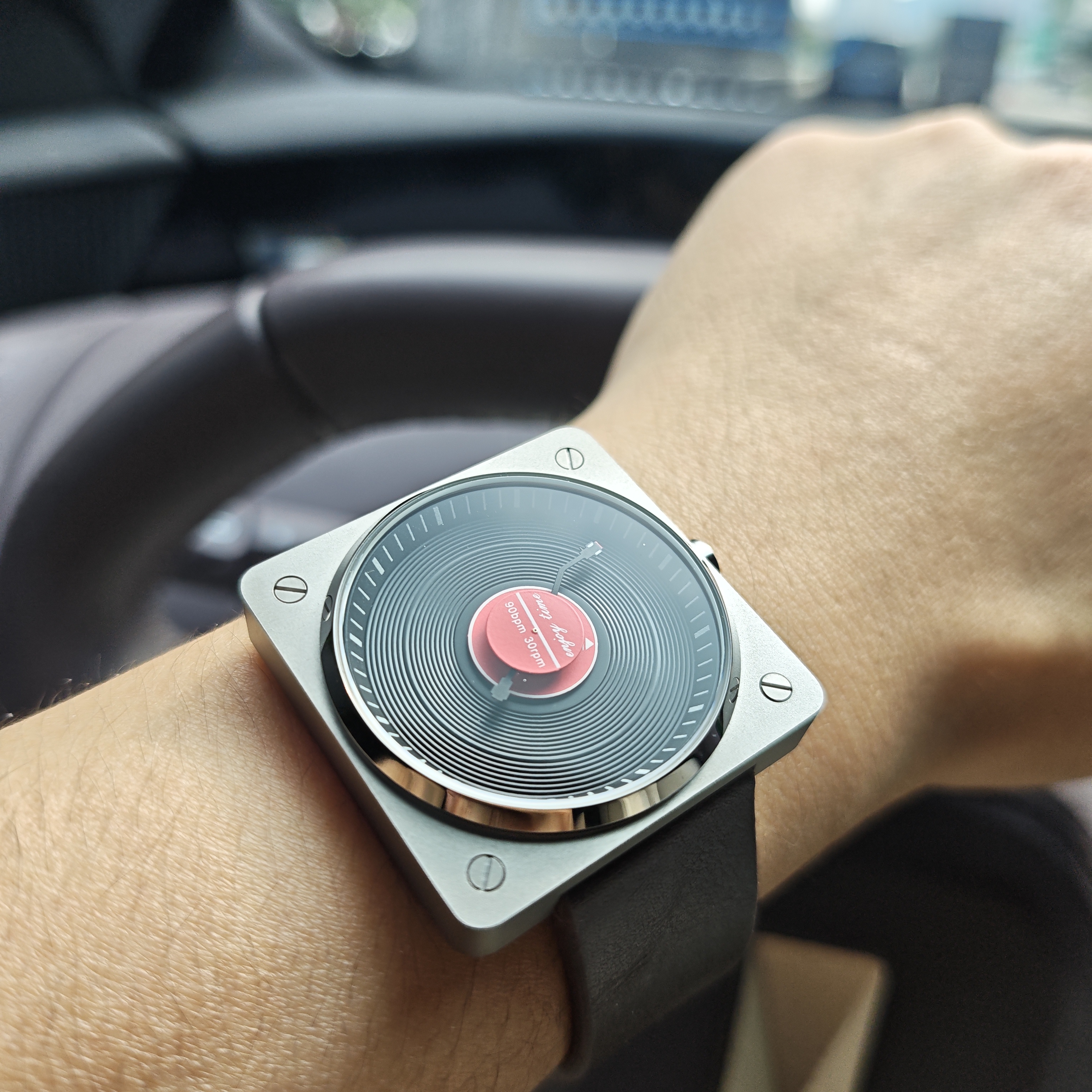 SKU Vinyl Record Quartz watch  - Luxury Watch Design recensie en prijs