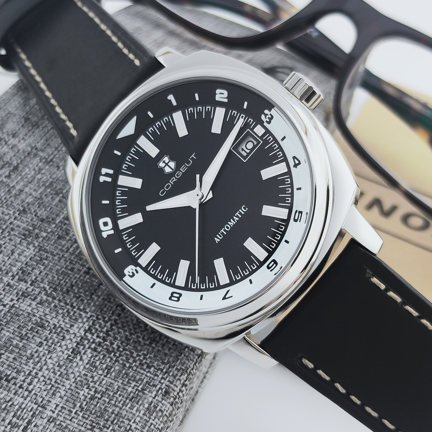 CUSTOM 42MM Stainless Steel Sa - Luxury Watch Life recensie en prijs